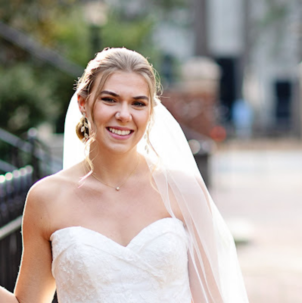 Meet your Posher, Caroline